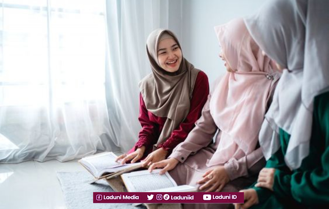 Seuntai Hikmah dan Nasihat untuk Wanita Muslimah