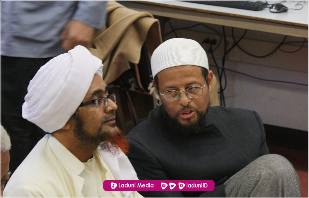 Ribuan Orang Inggris Raya Tertarik Masuk Islam karena Habib Umar bin Hafidz