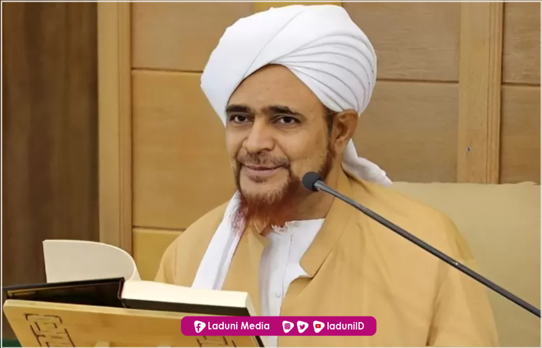 Cara Menjalin Hubungan dengan Kekasih Allah Menurut Habib Umar