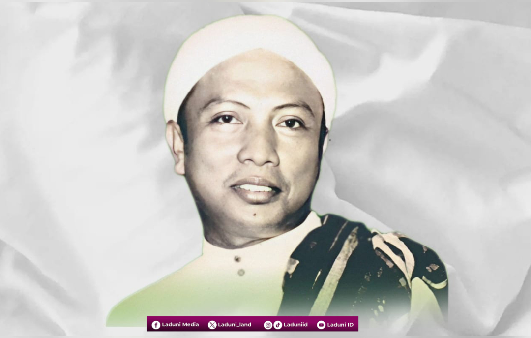 Biografi KH. Musthofa, Pengasuh Pesantren Roudlotul Musthofa Lekok, Pasuruan
