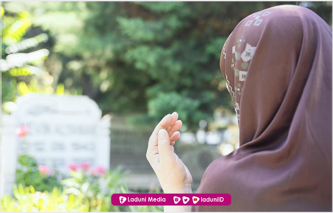 Hukum Wanita Sedang Haid Ziarah Kubur