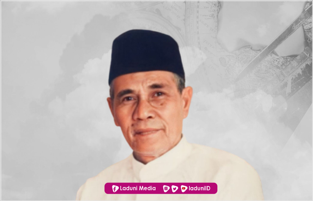 Biografi KH. Dahlan Salim Zarkasyi