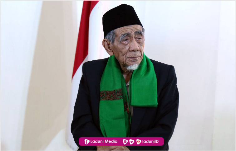 Cerita Yang Jarang Diungkap Sebelum Wafatnya KH. Maimoen Zubair