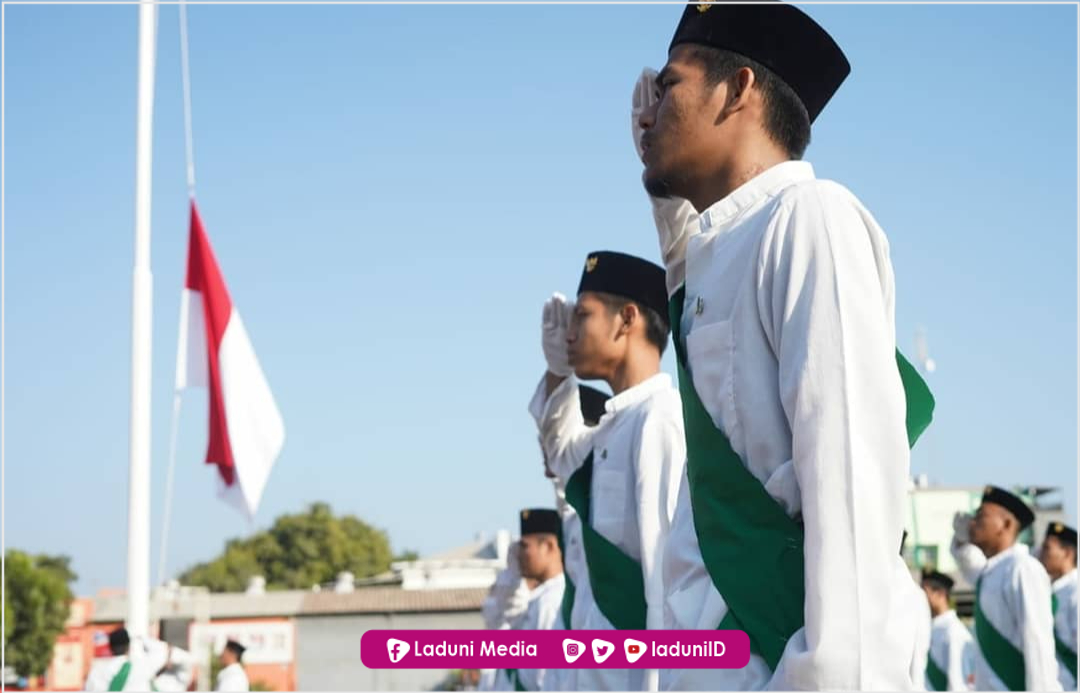 Dalil KH. Hamid Chasbullah tentang Hukum Hormat Bendera Merah Putih