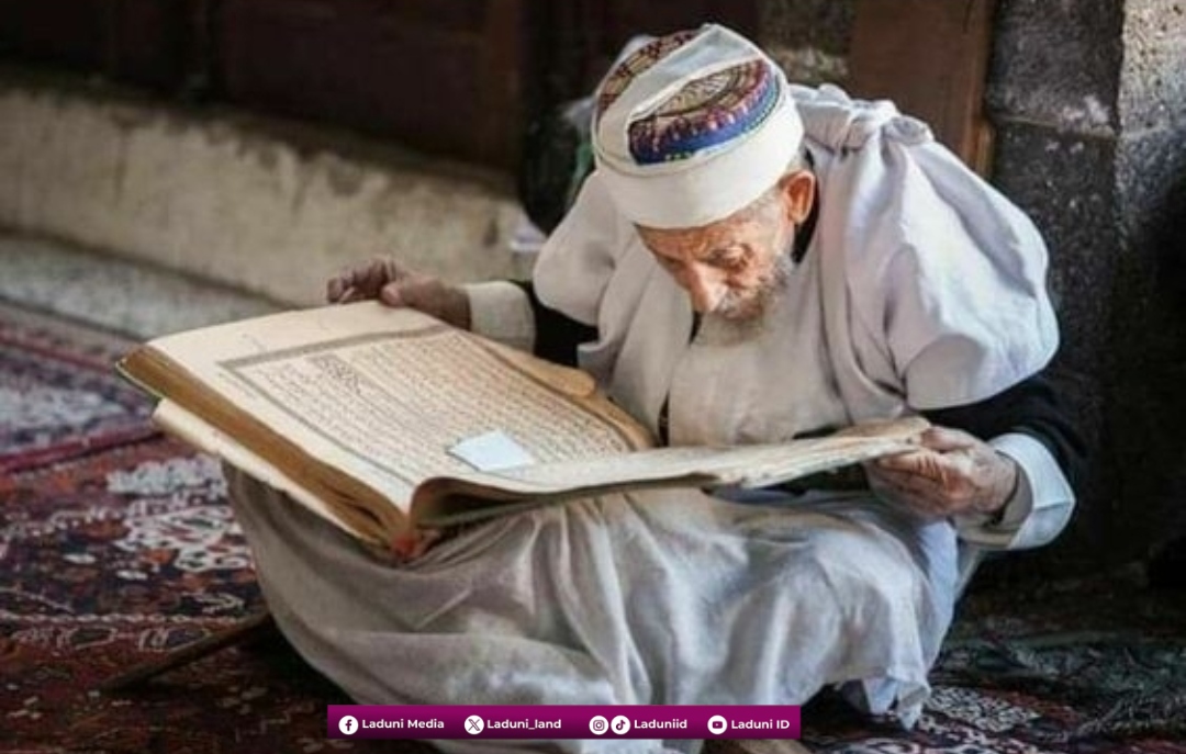 Membiasakan diri Rajin Membaca Al-Qur'an sejak Memasuki Bulan Sya'ban