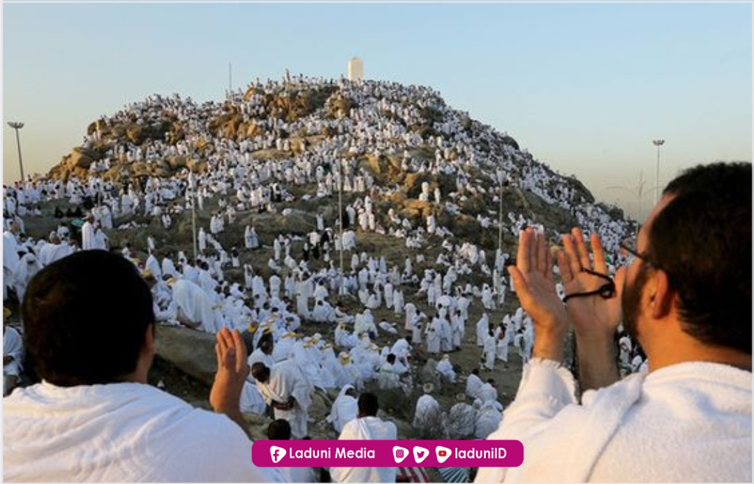 Rujukan Penetapan Puasa Sunnah Hari Arafah bagi Kaum Muslimin