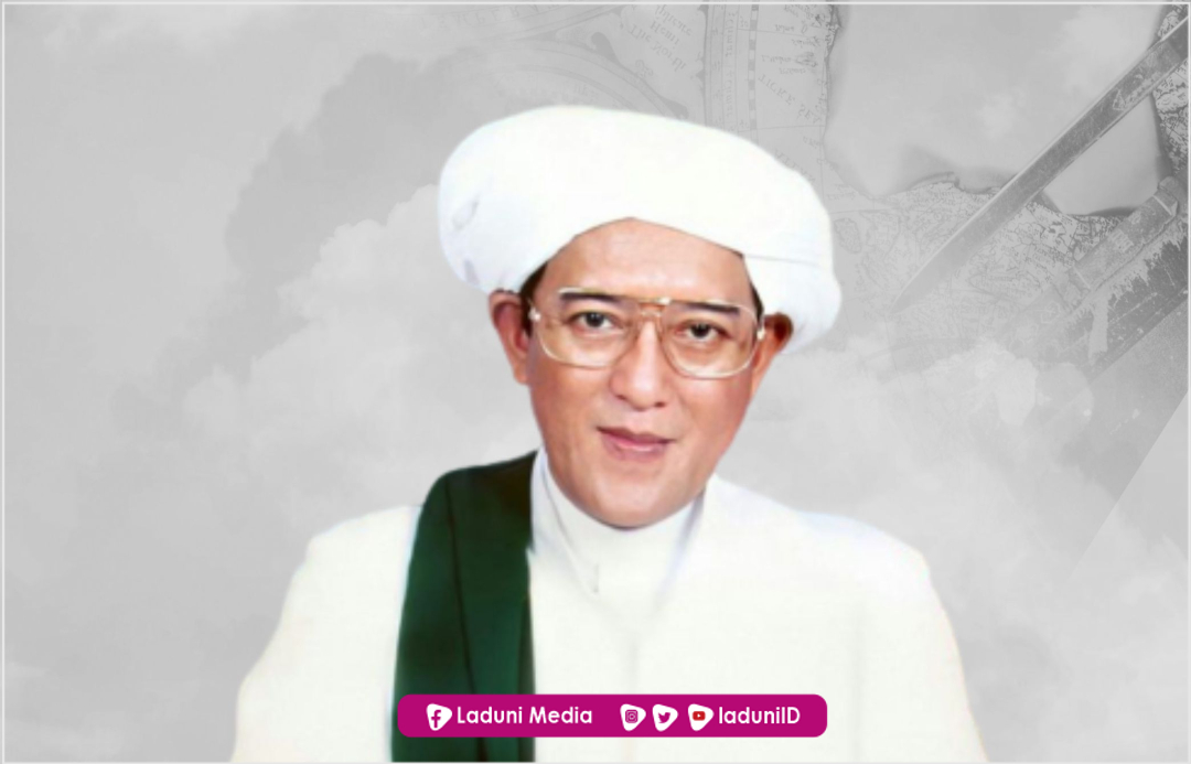 Biografi KH. Muhammad Zaini Abdul Ghani (Guru Sekumpul)