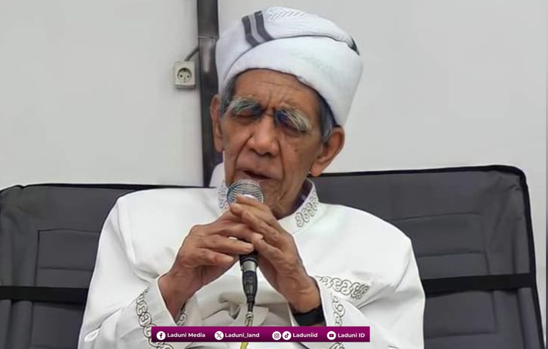 KH.Maimoen Zubair : Jika Tidak Bisa Berbuat Baik Maka Diamlah dan Tidak Menyakiti