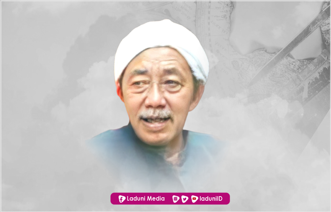 Biografi KH. Abu Bakar Shofwan Gedongan