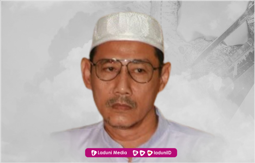 Biografi KH. Habibullah Zaini