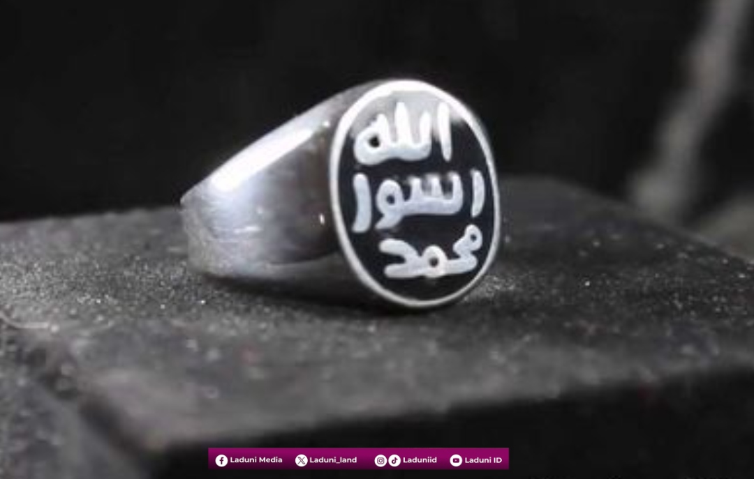 Rasulullah Memakai Cincin dalam Kesehariannya