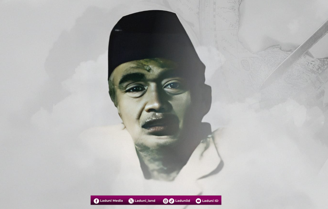 Biografi KH. Abdullah Syathori, Pengasuh Pesantren Dar Al Tauhid, Cirebon