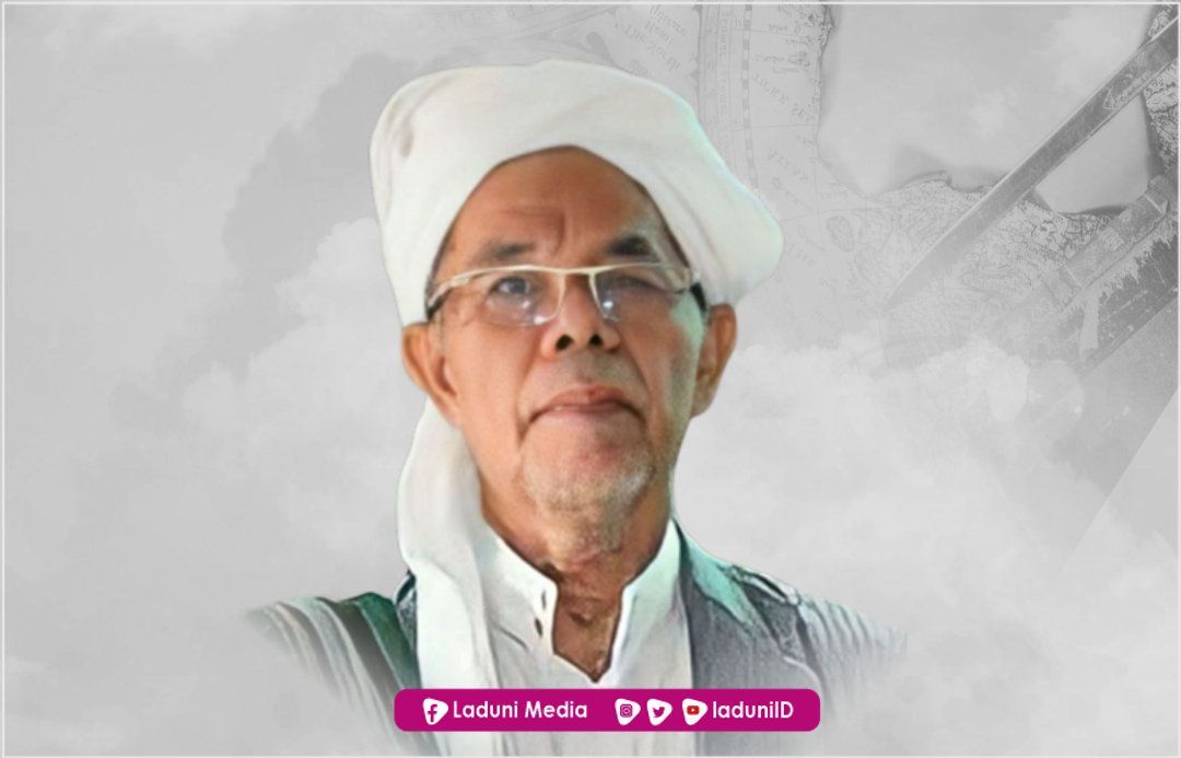 Biografi KH. Muhammad Syukri Unus