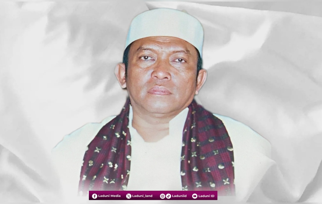 Biografi KH. Ja’far Shodiq Aqiel Siroj, Pengasuh Majlis Tarbiyatul Mubtadiin Kempek, Cirebon