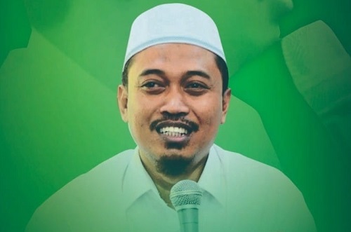 Pendapat Ustadz Ma’ruf Khozin tentang Syekh Albani