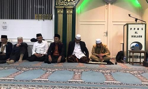 Masjid di Belanda Ini Lestarikan Tahlilan