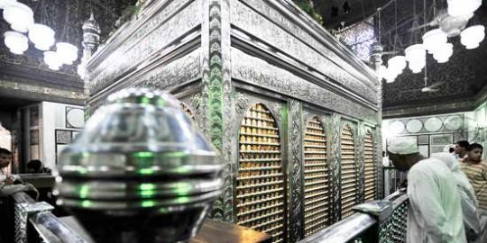 Karomah Abuya Dimyati Banten yang Setiap Malam Jum'at Ziarah ke Makam Syekh Abdul Qadir al-Jailani