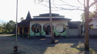 Ziarah di Makam KH. Muhammad Hasan Basri, Penyebar Agama Islam di Blambangan