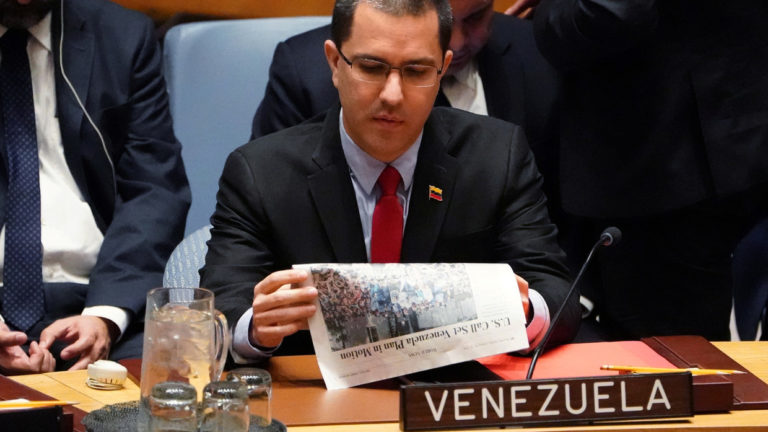 Tujuan Utama Kudeta AS terhadap Maduro adalah ‘Minyak’