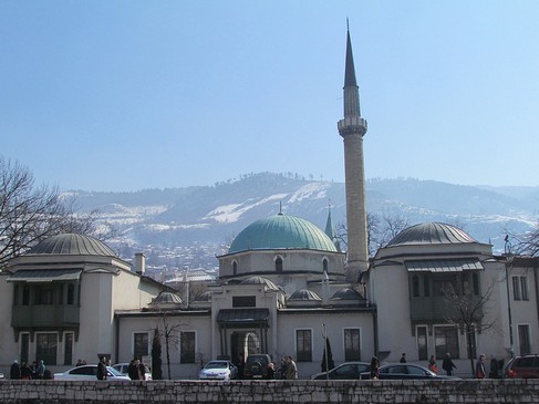 Masjid Aladza Bosnia Kembali Dibuka Setelah Hancur akibat Perang