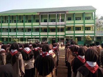 Pesantren Darussalam Batang