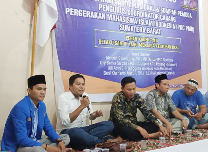 Menambah Kecintaan Kader terhadap NKRI, PMII Sumbar Gelar Dialog