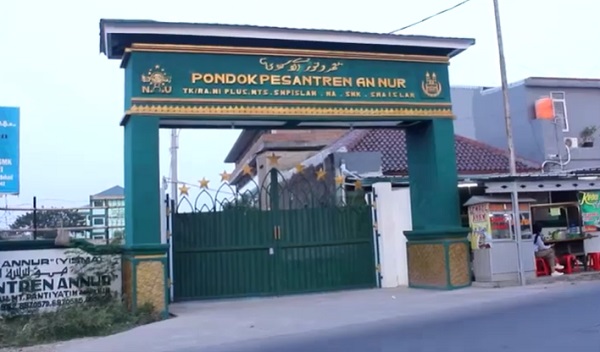 Menjelang Ramadhan Berkunjung ke Pesantren Annur dan Berziarah Rais Syuriyah NU Pertama Bekasi