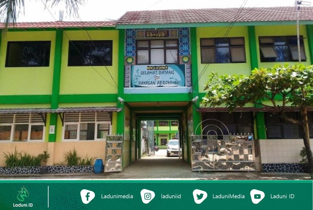 Pesantren Ar-Rohmah Kosambi Karawang