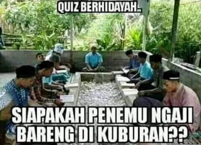 Hari Gini Masih Tanya Dalil Baca Qur'an di Kuburan?