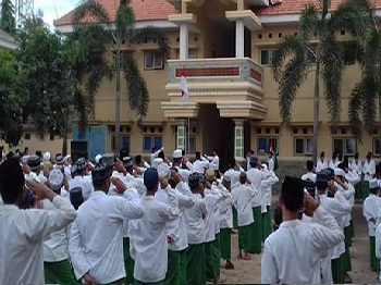 Pesantren Sumber Bunga Situbondo