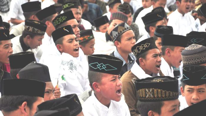 KH Imam Taufiq : Santri Harus Memiliki Kepedulian pada Problematika Sekitar