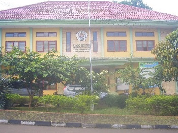 STIE Latifah Mubarokiyah Suryalaya, Tasikmalaya