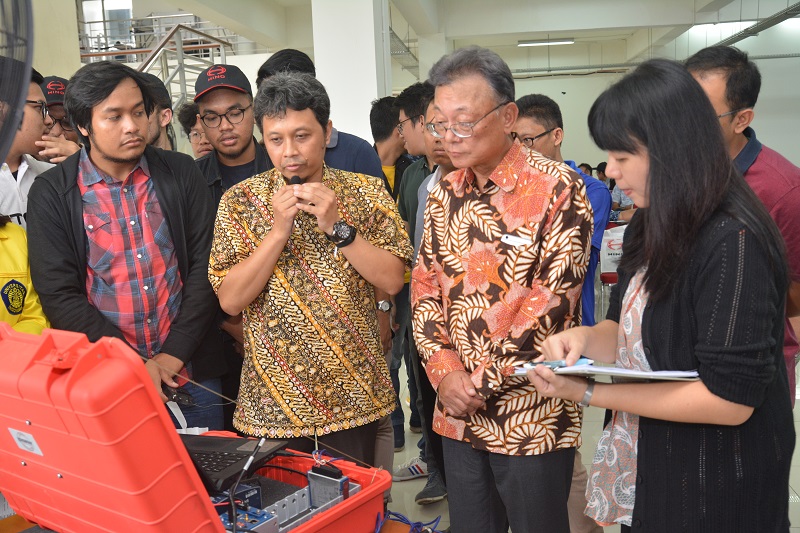 Kembangkan Mobil Listrik, Hino Indonesia Kerjasama dengan Fakultas Teknik UI 