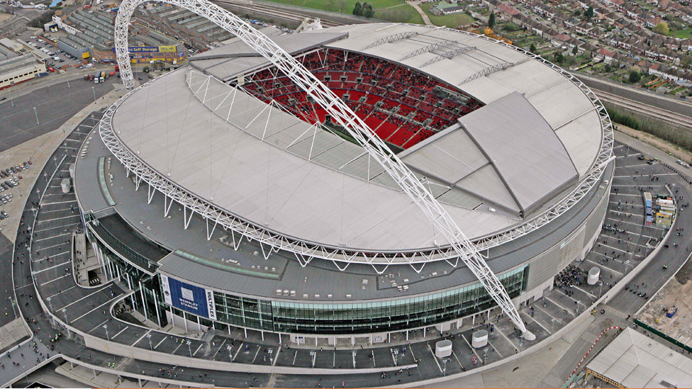 Moment Bersejarah Ketika Azan Berkumandang di Stadion Wembley