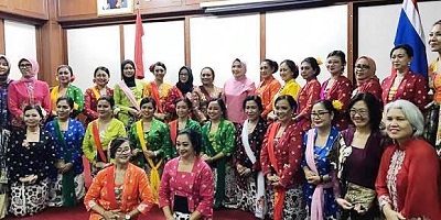 Suarakan Perdamaian, 2020 Wanita Berkebaya di Sleman Akan Raih Rekor Dunia